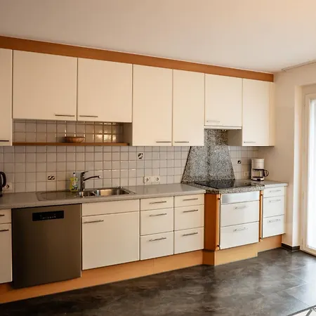 Gaestehaus Schoder *
