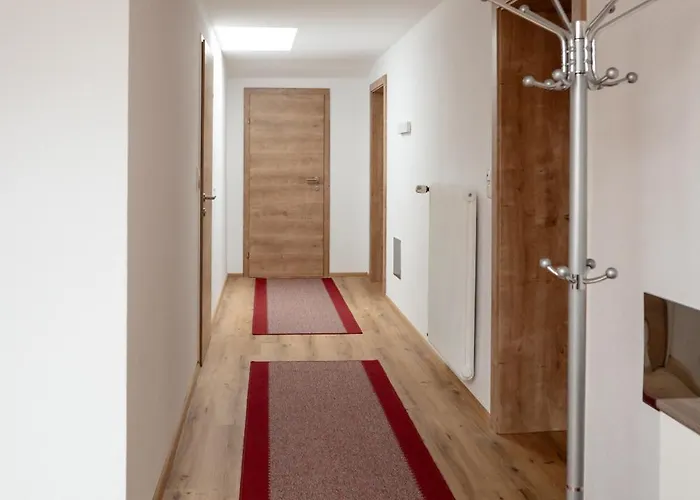 Gaestehaus Schoder Apartment Vandans